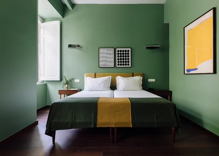 Otel The Vintage & 5*