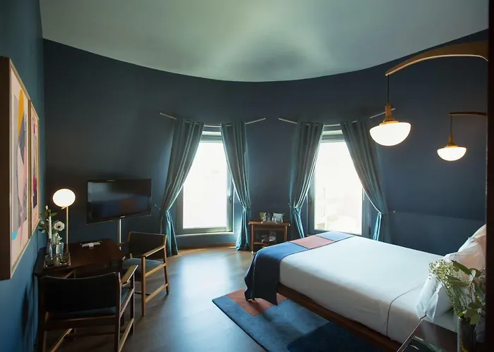 Otel The Vintage & 5*