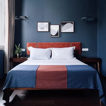 Hotel The Vintage & 5*