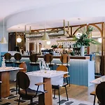 Hotel The Vintage &