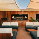 The Vintage & 5*