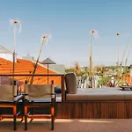 Hotel The Vintage &