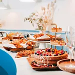The Vintage & Hotel