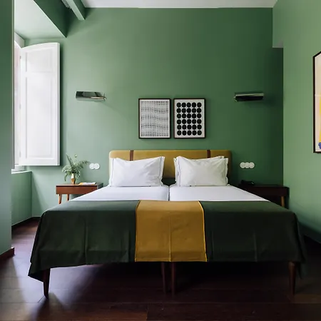 Ξενοδοχείο The Vintage & 5*