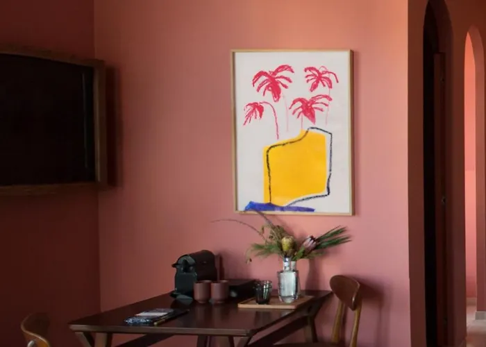 The Vintage & 5* Lisboa