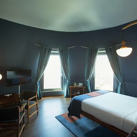 ホテル The Vintage & 5*