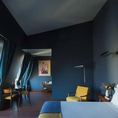 Hotel The Vintage &