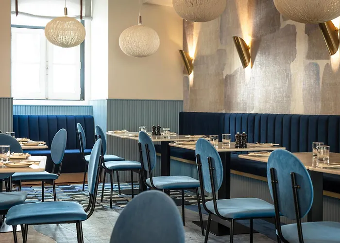 Hotel The Vintage & 5*